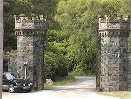 The courtyard entrance at Carbisdale Castle Youth Hostel